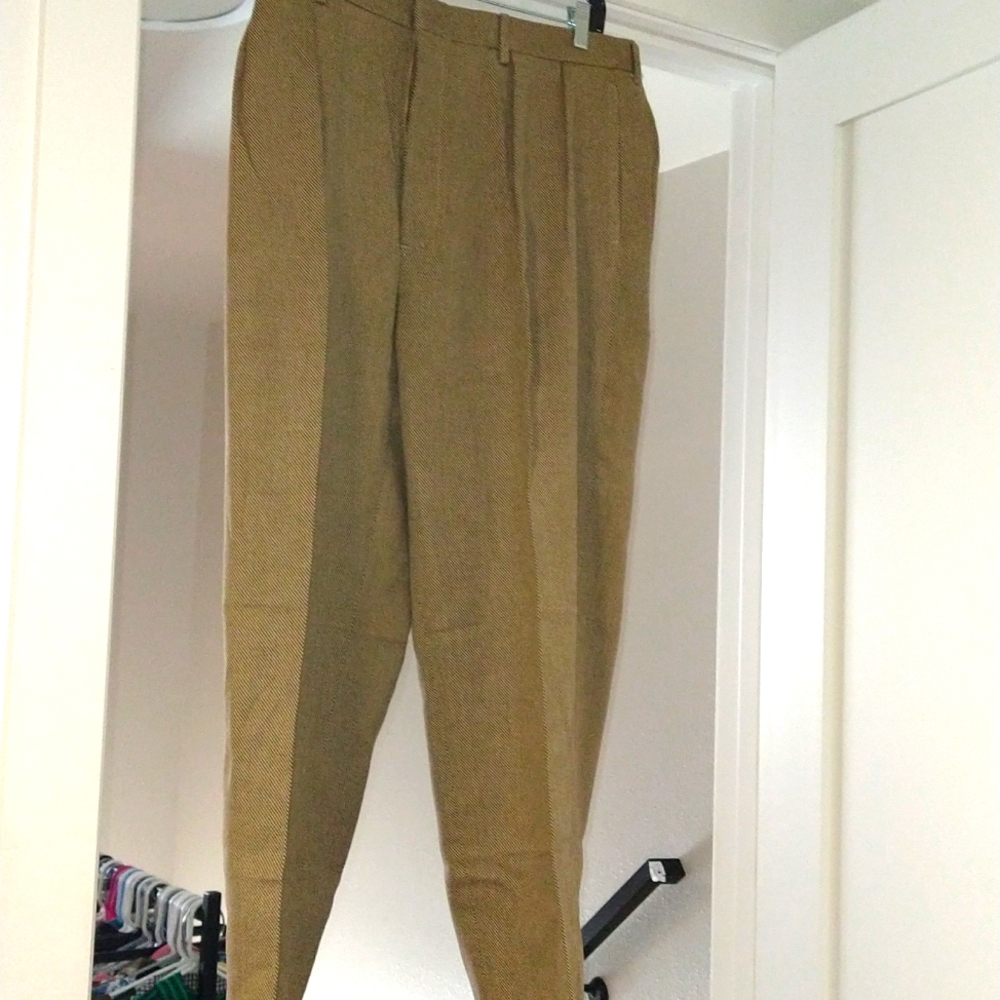 Polo by Ralph Lauren size 38x32 dress checkered slacks very nice